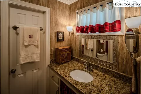 128 Red Rhododendron Rd, Boone, NC 28607 photo 20