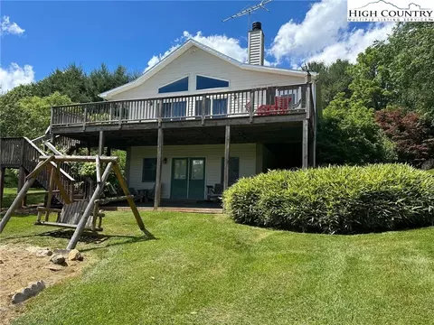52 Cardinal Ln, Sparta, NC 28675