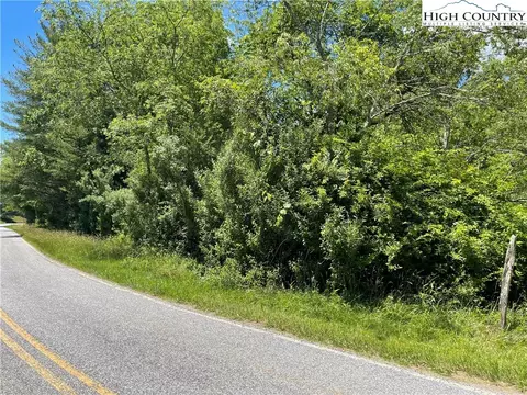 000 Caudill Bend Rd, Piney Creek, NC 28663
