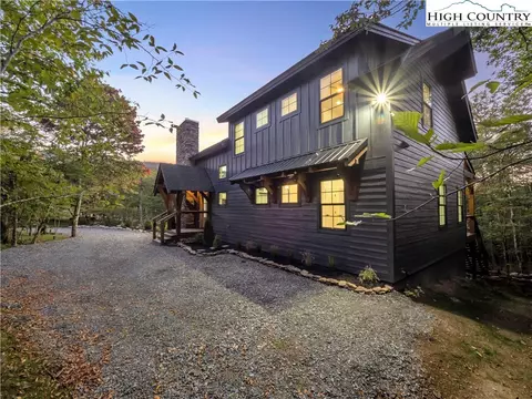 103 Skiway Ln, Beech Mountain, NC 28604 photo 12