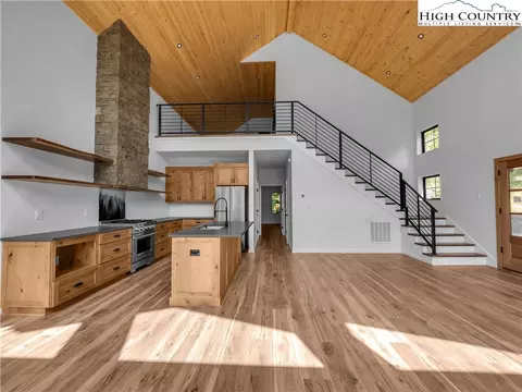 103 Skiway Ln, Beech Mountain, NC 28604 photo 23