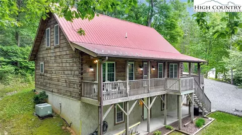 411 Locust Hill Rd, Boone, NC 28607