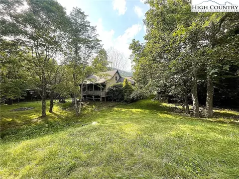838 Hopewell Church Rd, Boone, NC 28607