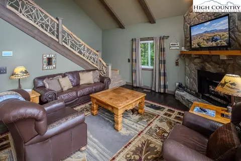 251 Four Diamond Dr, Seven Devils, NC 28604 photo 12