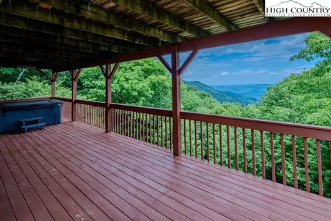251 Four Diamond Dr, Seven Devils, NC 28604 photo 40