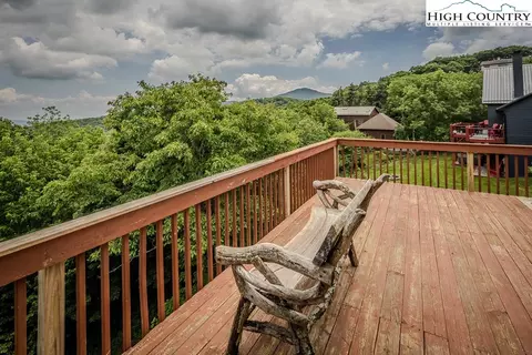 251 Four Diamond Dr, Seven Devils, NC 28604 photo 5