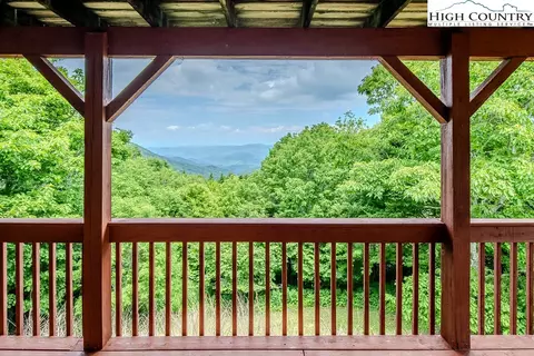251 Four Diamond Dr, Seven Devils, NC 28604 photo 41