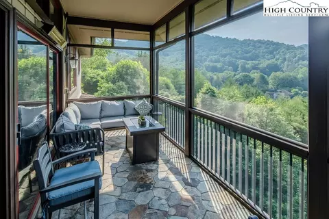 281 Beech, Boone, NC 28607 photo 4