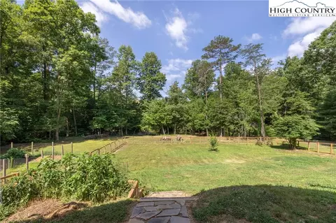 176 Forest River Ln, Traphill, NC 28685 photo 36