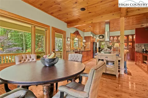 1583 Fall Creek Rd, Purlear, NC 28665 photo 16