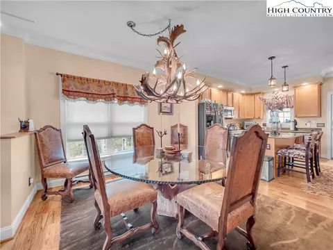 3441 Beech Mountain Pkwy #E5, Beech Mountain, NC 28604 photo 17
