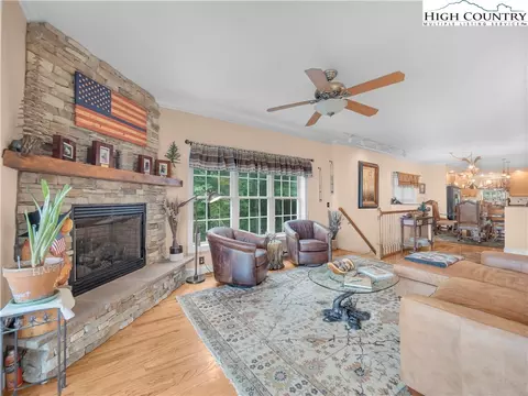 3441 Beech Mountain Pkwy #E5, Beech Mountain, NC 28604 photo 22