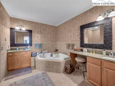 3441 Beech Mountain Pkwy #E5, Beech Mountain, NC 28604 photo 27