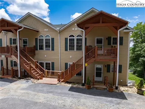 3441 Beech Mountain Pkwy #E5, Beech Mountain, NC 28604