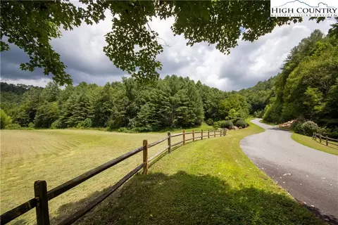 lot Apt 565 Timber Rock Dr, Lenoir, NC 28645