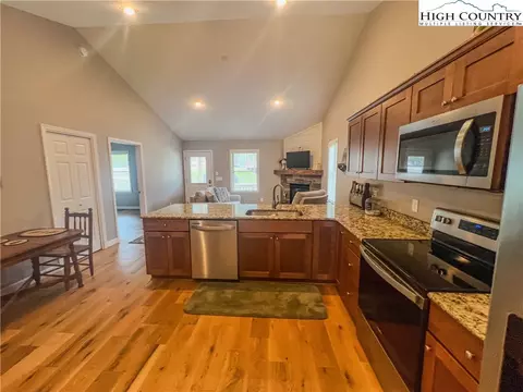 115 Pinebrook Ct #N/A, Boone, NC 28607 photo 6