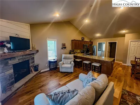 115 Pinebrook Ct #N/A, Boone, NC 28607 photo 4
