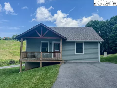 115 Pinebrook Ct #N/A, Boone, NC 28607