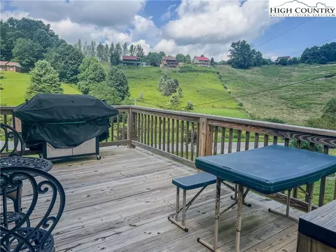 115 Pinebrook Ct #N/A, Boone, NC 28607 photo 2