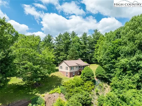 1041 Apple Orch, Boone, NC 28607 photo 4
