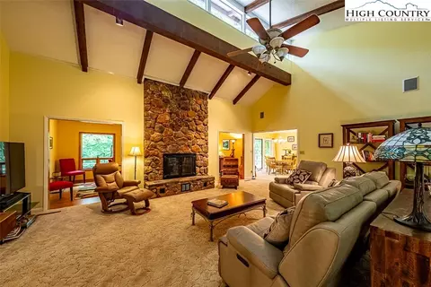 971 Ridge Rd, Roaring Gap, NC 28668 photo 12