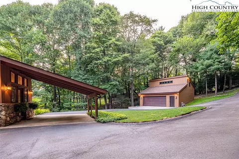 971 Ridge Rd, Roaring Gap, NC 28668 photo 5