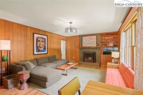 150 Blue Ridge Ave, Boone, NC 28607 photo 11
