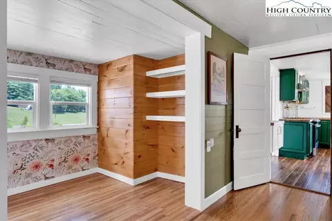 895 Collins Rd, Sparta, NC 28675 photo 9