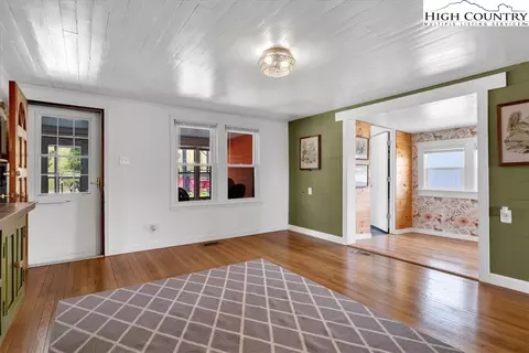 895 Collins Rd, Sparta, NC 28675 photo 6