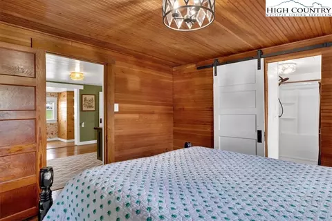 895 Collins Rd, Sparta, NC 28675 photo 12
