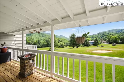 138 Mountain Club Dr #B1, Vilas, NC 28692