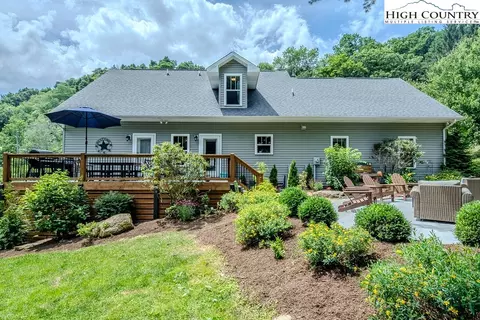 884 Queen, Boone, NC 28607 photo 36