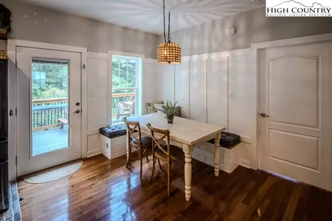 884 Queen, Boone, NC 28607 photo 13