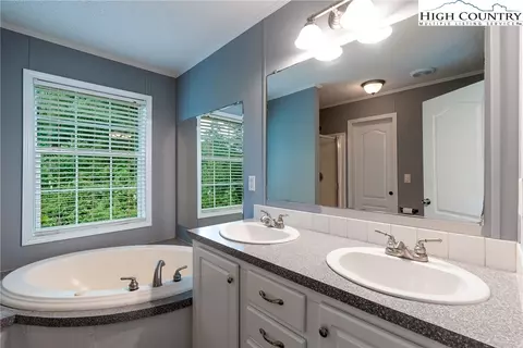 223 Randolph Dr, Boone, NC 28607 photo 15