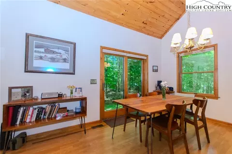 490 Wake Robin Ln, Boone, NC 28607 photo 13