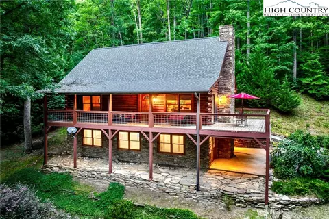 2490 Bridle Ridge Way, Lenoir, NC 28645