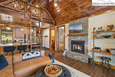 60 Camp Eagle Loop, Banner Elk, NC 28604 photo 5