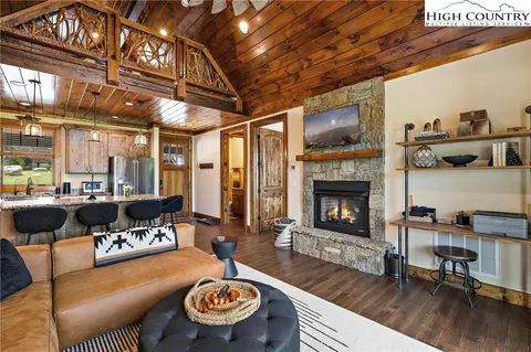 60 Camp Eagle Loop, Banner Elk, NC 28604 photo 4