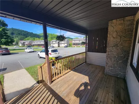 196 Adams Ln #8D, Boone, NC 28607 photo 5