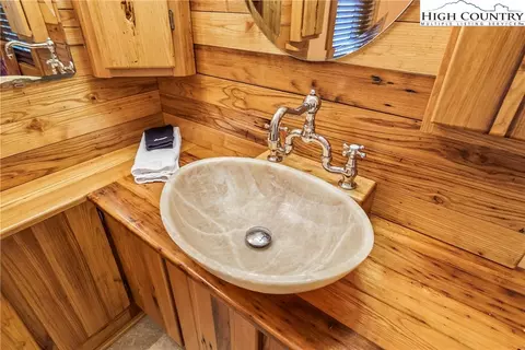 1056 Old Glade Rd, Deep Gap, NC 28618 photo 21