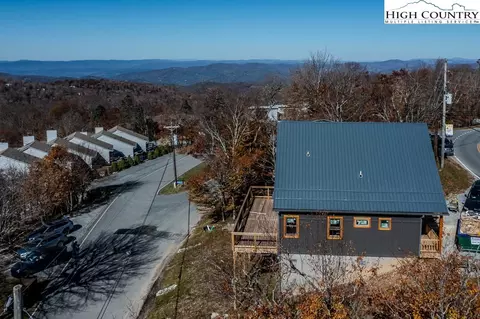 609 Beech Mountain Pkwy, Beech Mountain, NC 28604 photo 3