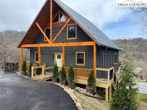 609 Beech Mountain Pkwy, Beech Mountain, NC 28604