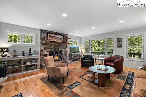 522 Schaffer Rd, Boone, NC 28607 photo 4