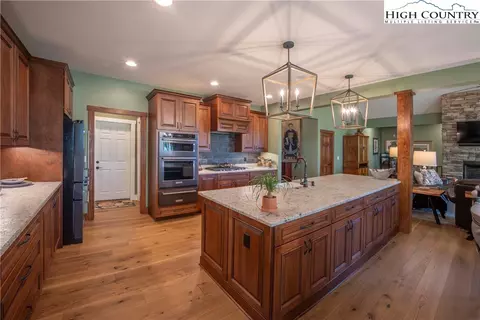 382 Eagle Dr, Boone, NC 28607 photo 11