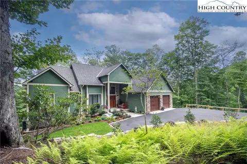 382 Eagle Dr, Boone, NC 28607