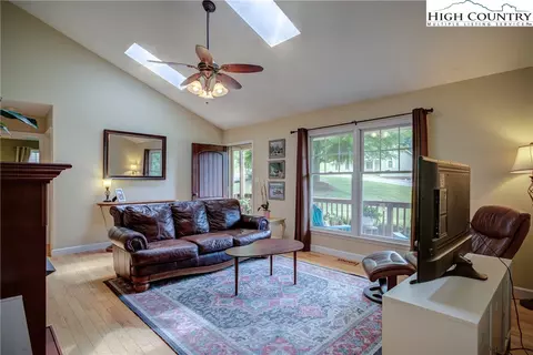 373 Fieldstream Dr, Boone, NC 28607 photo 5