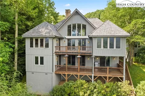 373 Laurel Ridge Ln #4, Banner Elk, NC 28604