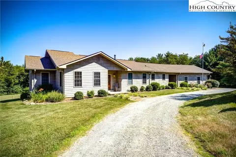 117 Bluebird Trl, Glade Valley, NC 28627