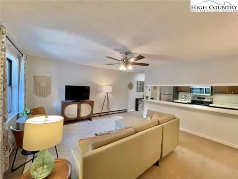 1469 W King St #604, Boone, NC 28607 photo 8