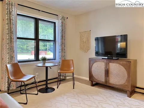 1469 W King St #604, Boone, NC 28607 photo 7